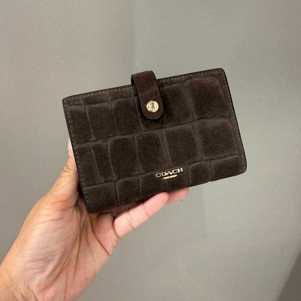 New‼️Coach 2-In-1 Wallet CFX36 embossed crocodile/Gold/Maple